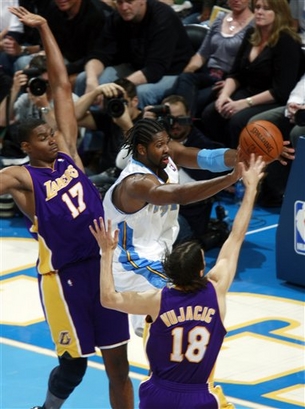 Nene, Nuggets' athleticism too much for Lakers