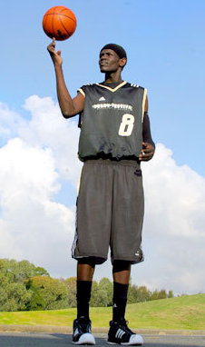 Ater Majok's journey from Sudan to UConn basketball