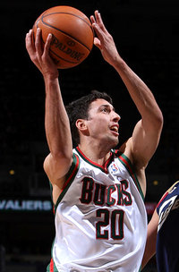 Roko Ukić leaves Milwaukee Bucks, NBA for Turkey