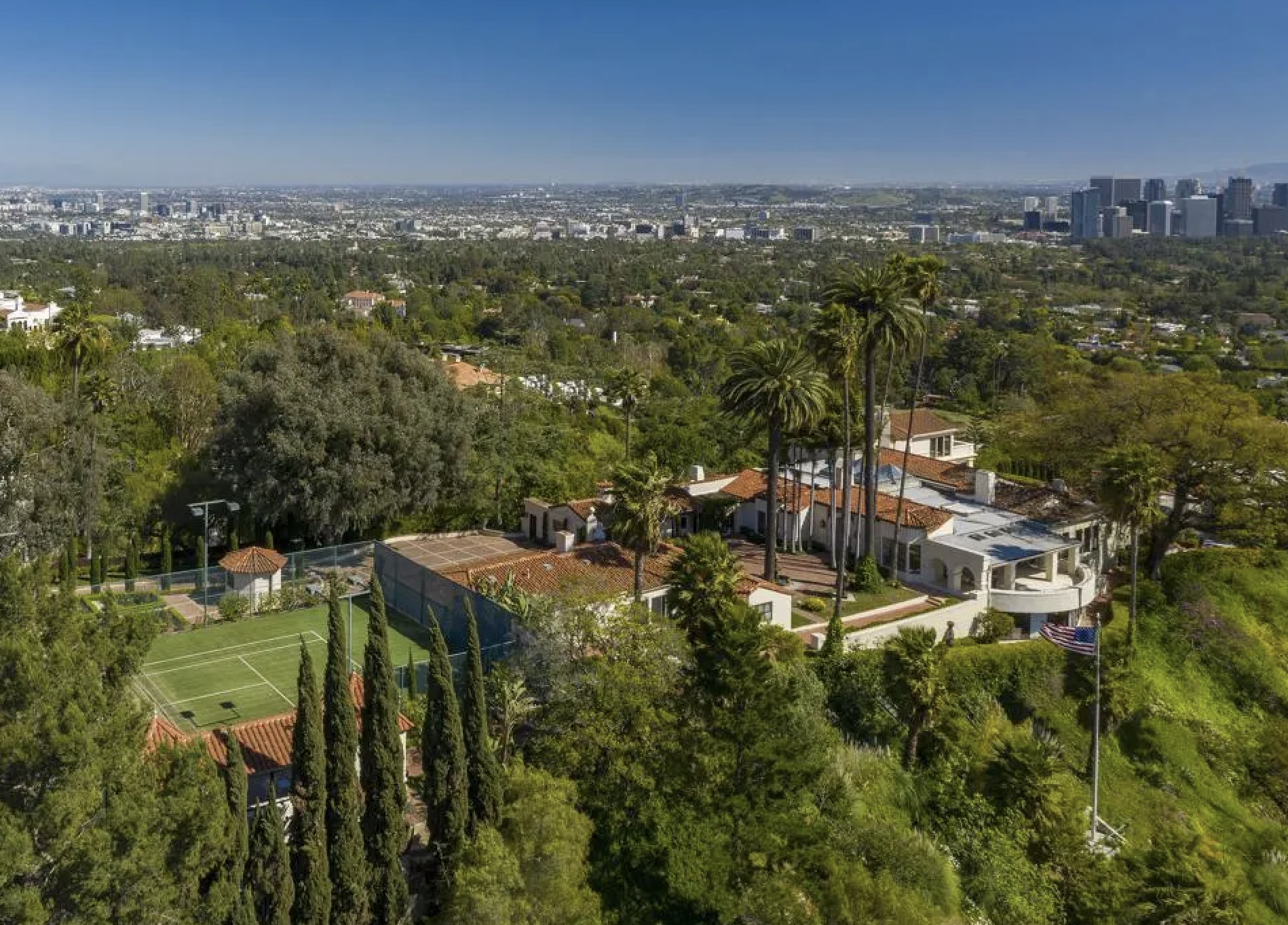 lebron-james-beverly-hills-house