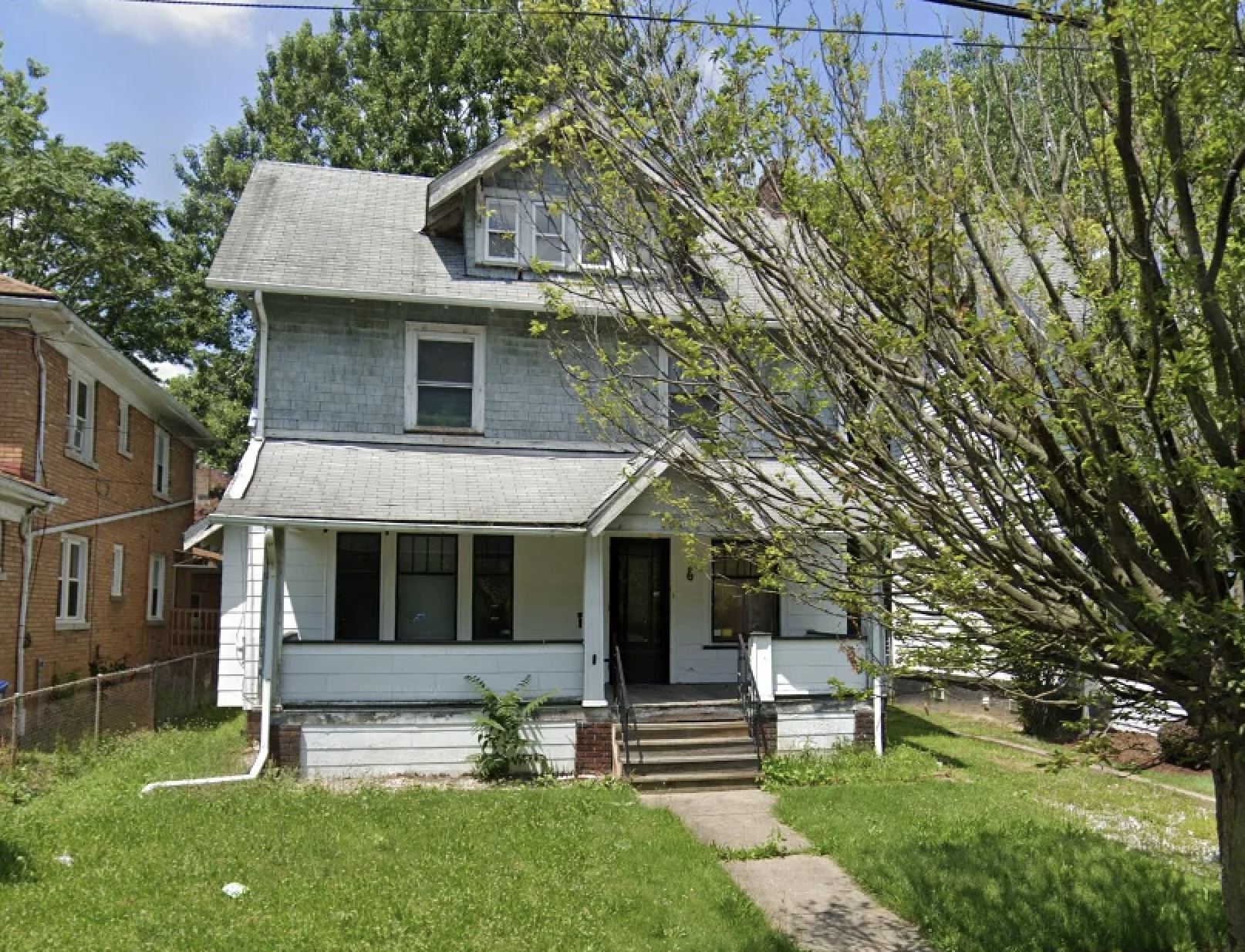 lebron-james-childhood-home-akron-ohio