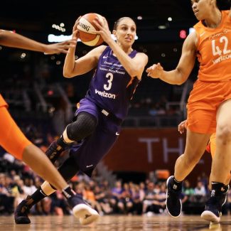 The 35 WNBA players that have scored the most points in one game