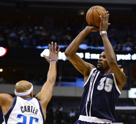 Global Hoops Roundup: Durant Drops 52 in Win, #1 Louisville Falls